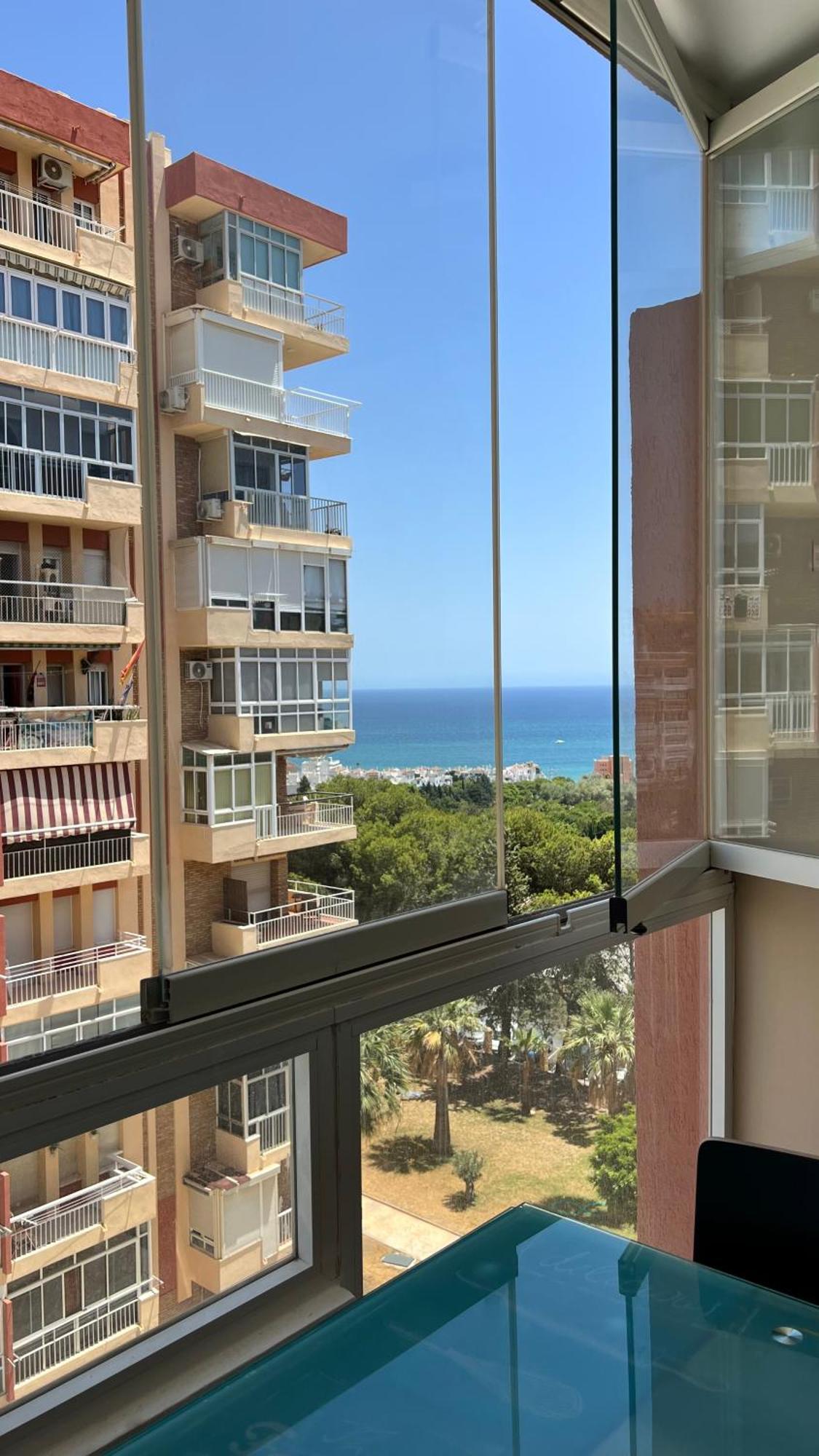 Vista A La Playa, Cerca Del Centro Con Piscina Apartman Benalmádena Kültér fotó