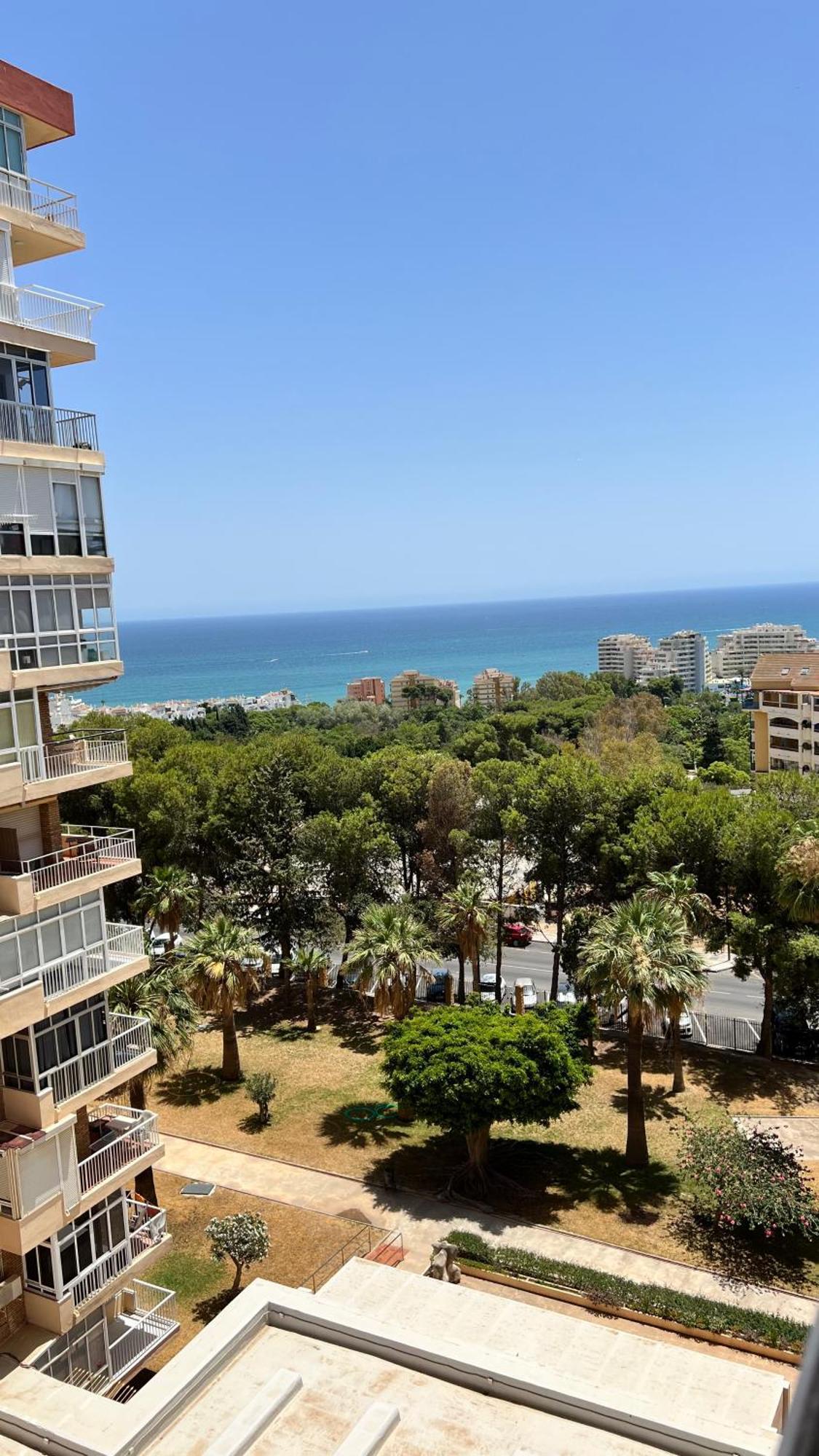 Vista A La Playa, Cerca Del Centro Con Piscina Apartman Benalmádena Kültér fotó